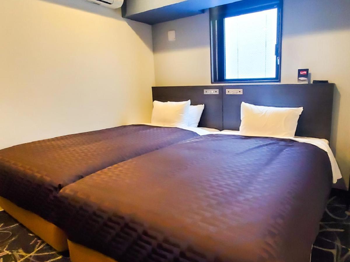 Hotel Livemax Yokohama Stadium Mae Luaran gambar